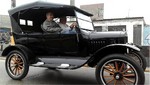 Disfruta de la gran exhibición de autos clásicos en el Jockey Plaza