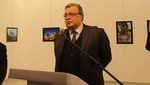 Embajador ruso en Turquía muerto a tiros en la galería de arte de Ankara [VIDEO]