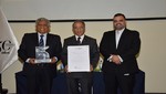 Carrera de arquitectura, urbanismo y territorio de la Usil recibe reconocimiento de acreditación del Sineace