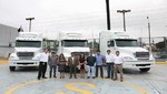 DIVEMOTOR entrega camiones Freightliner a la empresa industria metálicas Alyer