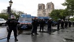 París: Policía disparó a un atacante fuera de la catedral de Notre-Dame
