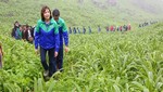 Jóvenes voluntarios del Ministerio del Ambiente limpian acceso a Lomas de Paraíso en Villa María del Triunfo