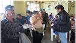 Minera La Zanja entrega 350 anteojos a la medida a población de Santa Cruz, Cajamarca