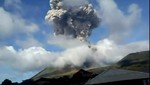 Volcán Lokon de Indonesia registró dos erupciones de mediana intensidad