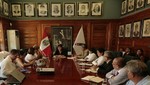 Ministra de Salud se reúne con directores de hospitales e institutos de Lima Metropolitana