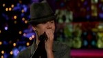 Justin Bieber canta en el especial de Navidad de Martina McBride (Video)