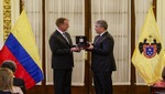 Alcalde entrega llaves de la ciudad al presidente de Colombia