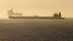 EE.UU.  'preocupado' por barcos de China que no pueden rastrearse que transportan petróleo de Irán