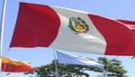 La venta de banderas peruanas aumenta
