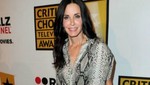 A Courteney Cox le gustan los hombres jóvenes