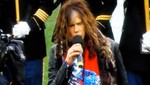 Steven Tyler fue abucheado al entonar el himno de EE.UU