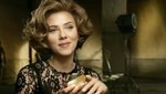 Scarlett Johansson impactante en el spot 'The One'