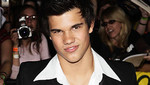 Taylor Lautner entrenando para Abduction (Video)