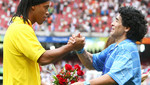 Diego Maradona: 'Hubiera sido genial jugar con Ronaldinho'