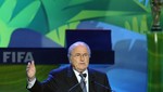 Joseph Blatter es racista y megalómano, aseguran