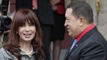 Comparan Gobierno de Cristina Fernández con el de Hugo Chávez