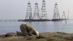 Irán: Precio del barril de petróleo subiría hasta los 150 dólares