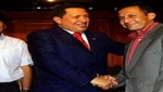 Hugo Chávez alaba a Humala por jurar por Constitución del 79