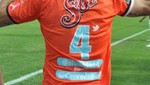 Jugadores colocaron sus cuentas de Twitter en camisetas