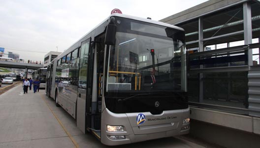 METROPOLITANO DE CHOQUE EN CHOQUE