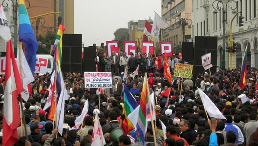 LA ¿LUCHA? DE MARIO HUAMÁN