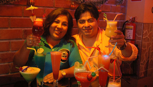 TRAGOS DE AÑO NUEVO TRAGOS DE AÑO NUEVO