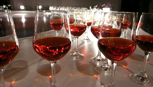 EL VINO EL VINO