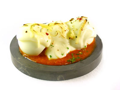 HUEVOS COCIDOS AL HORNO CON ATÃN