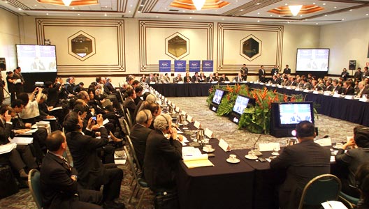 ECOS DE LA APEC 2008