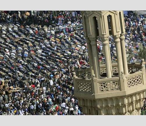 Egipto: 200.000 personas piden en la calle la marcha de Mubarak