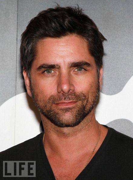 John Stamos podría reemplazar a Charlie Sheen en 'Two and a Half Men'