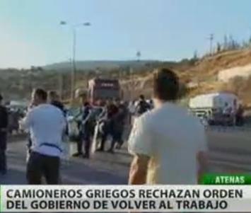 Grecia: Los camioneros continúan en huelga Grecia: Los camioneros continúan en huelga