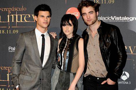 Kristen Stewart, Robert Pattinson y Taylor Lautner se destapan en 'Íntimo y Personal'