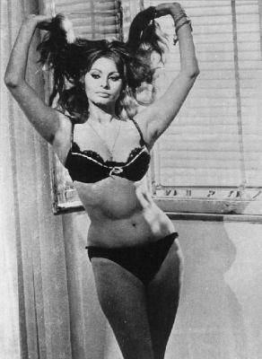 'Una vida de novela' la biografía de Sophia Loren
