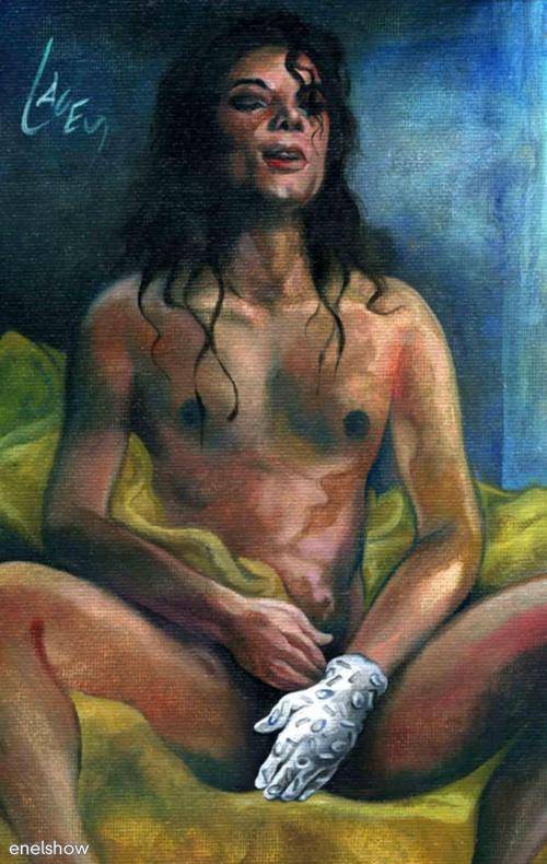 Michael Jackson es pintado desnudo por el artista Dan Lacey