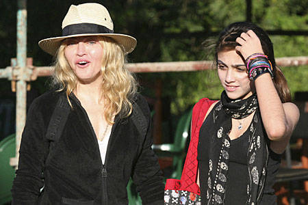 Madonna hará debutar a su hija Lourdes en el cine Madonna hará debutar a su hija Lourdes en el cine