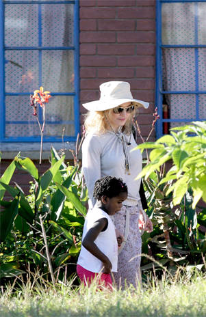 Madonna no quiere que su hija adoptiva Mercy se encuentre con su padre