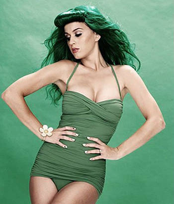 Katy Perry muestra ropa interior en sensual sesión de fotos