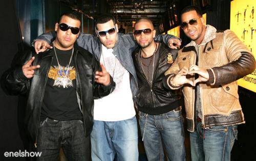 Aventura Disco de Platino en México por 'The last'