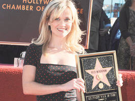 Reese Witherspoon ya tiene su estrella en Hollywood