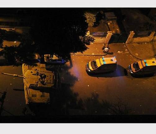 Calles del Cairo se inundan de tensión y enfrentamientos