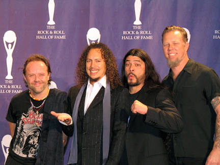 Metallica trabaja en nueva material discográfico