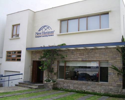 New Horizons inicia programa de inglés con garantía de aprendizaje para profesionales