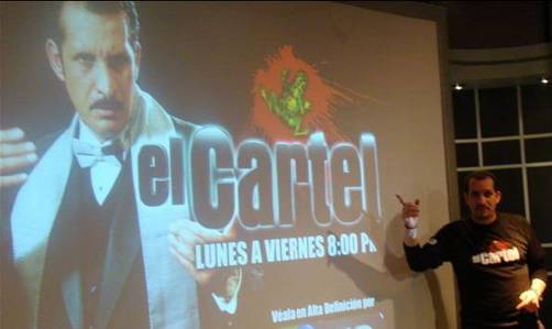 Fernando Solórzano llegó a promocionar miniserie de ATV 'El Cartel de los Sapos'