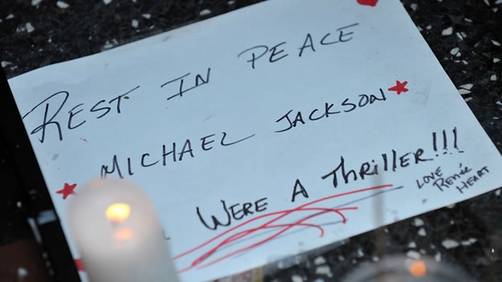 Discovery pospone autopsia de Michael Jackson