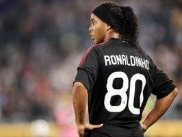 Blackburn tiene en la mira a Ronaldinho