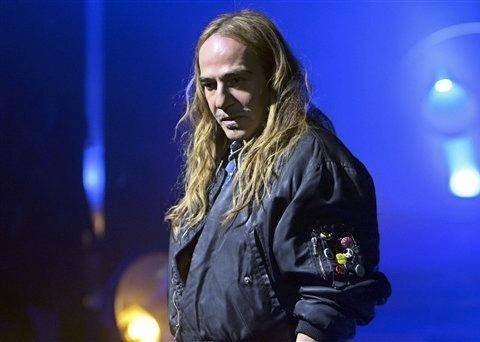 John Galliano ha logrado poner en su contra al mundo de la moda