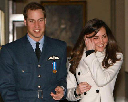 Príncipe Guillermo pasa fin de semana a los padres de su novia