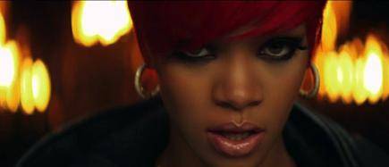 Rihanna va por el 'Love The Way You Lie' Parte 2