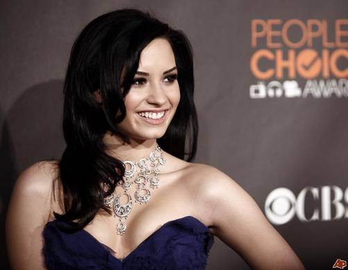 Demi Lovato estaría trabajando con el productor Kevin Rudolph